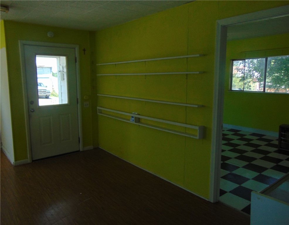 Image 12