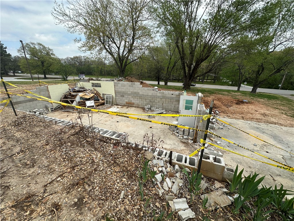 Image 12