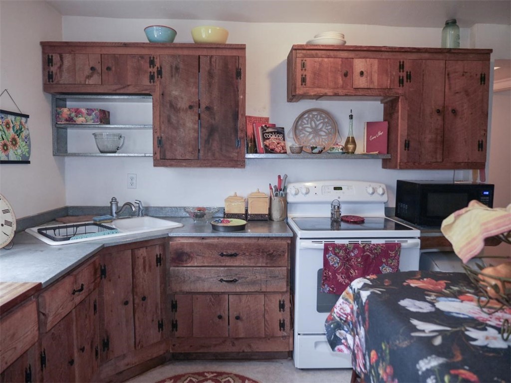 Image 9