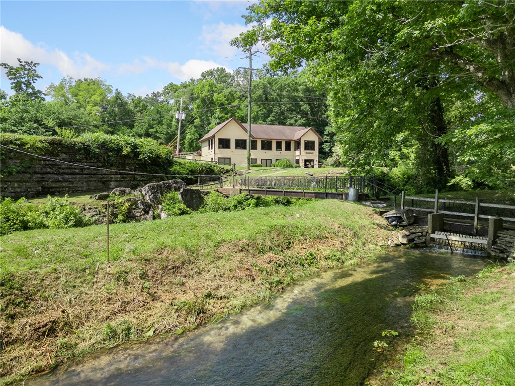 Image 12