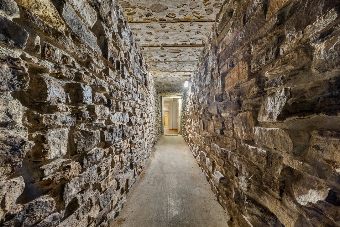Image 35