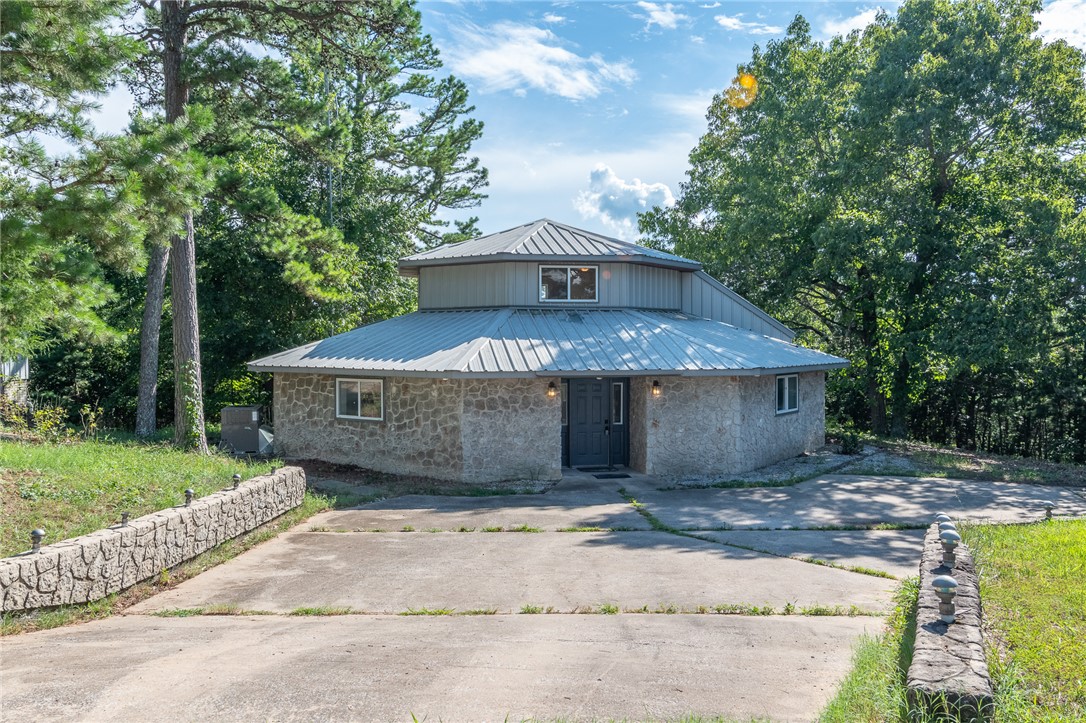 Image 40