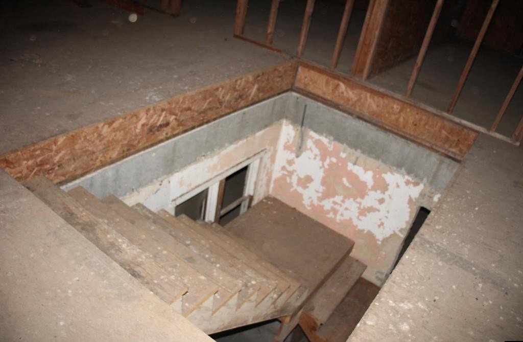 Image 15