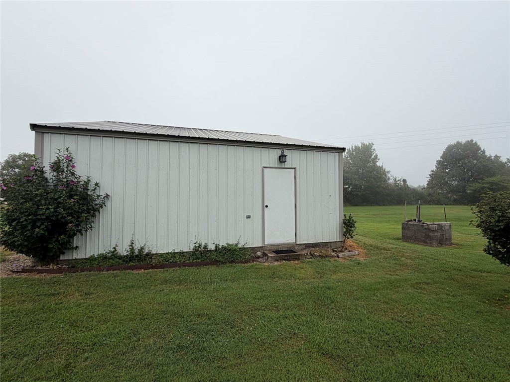 Image 33