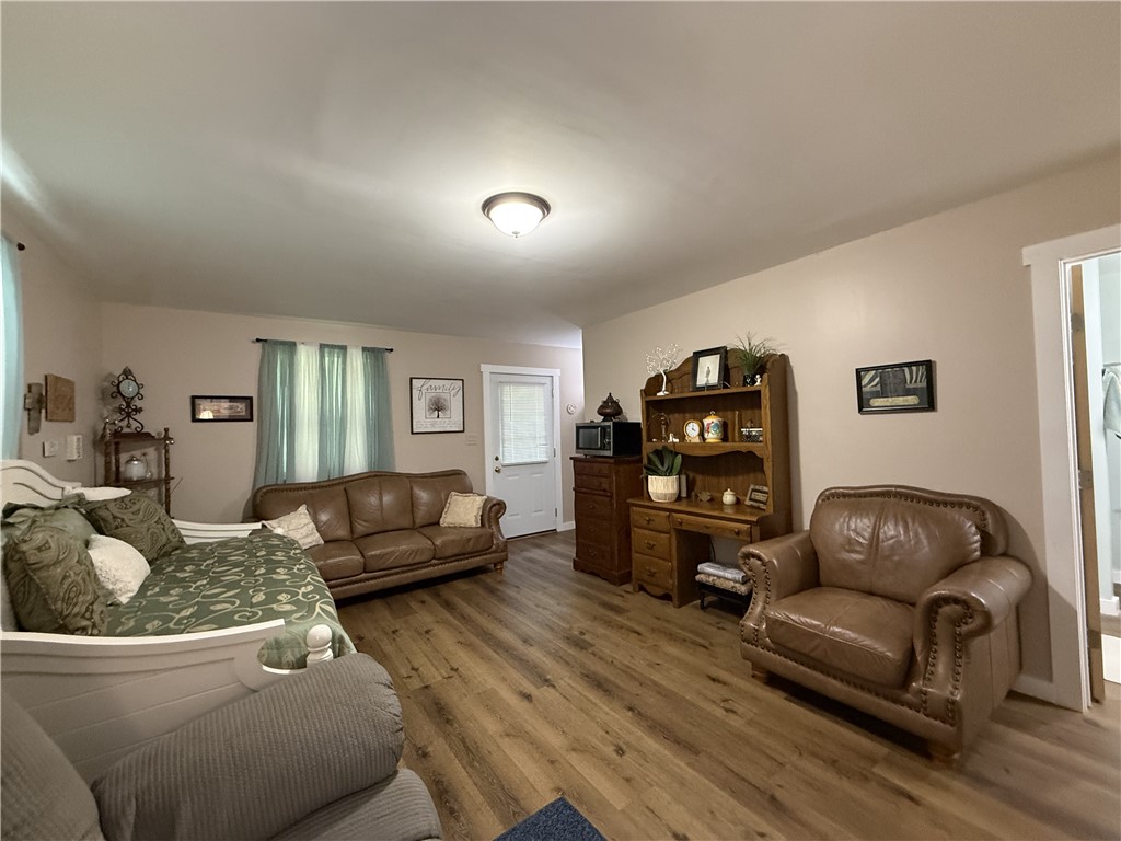 Image 19